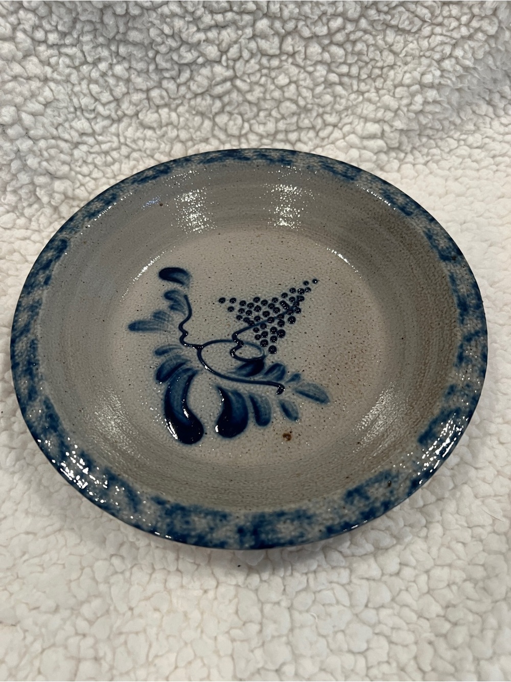 Vintage ELDRETH POTTERY BLUE GRAPES 8” Salt Glazed Stoneware Pie Plate, 1992